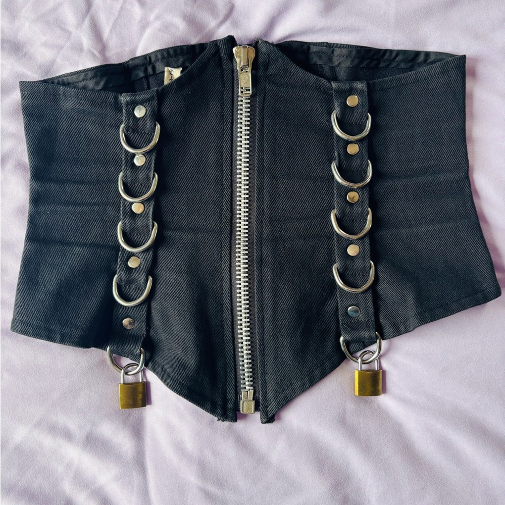 LIP SERVICE Vintage Bondage Waist Cincher - Picture 12 of 12